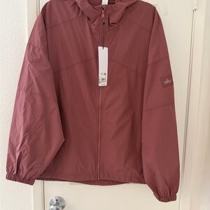 Alo Yoga Vantage Nylon Ripstop Track Jacket Burgundy NWT SOLD OUT